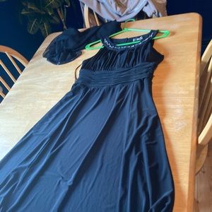 Beautiful lightweight going out dress or weddings with matching scarf